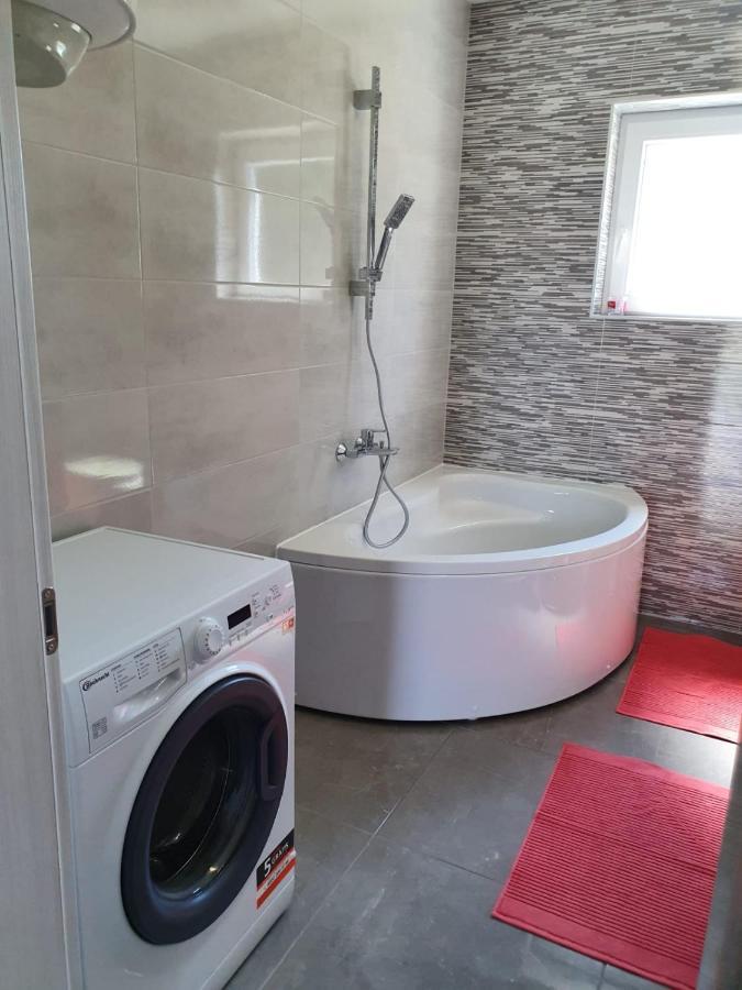 Apartment CReO Loborika Marčana Buitenkant foto