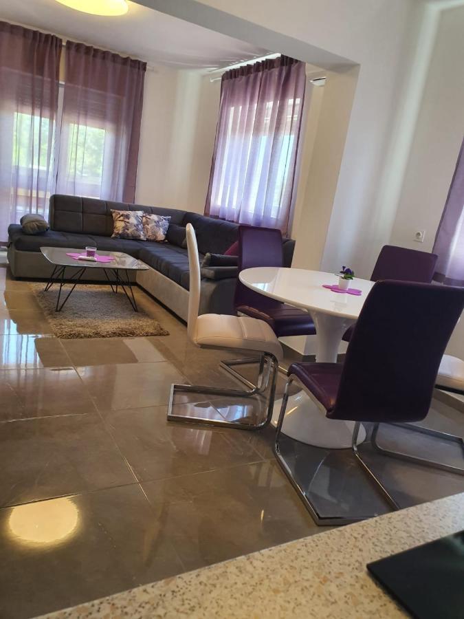 Apartment CReO Loborika Marčana Buitenkant foto