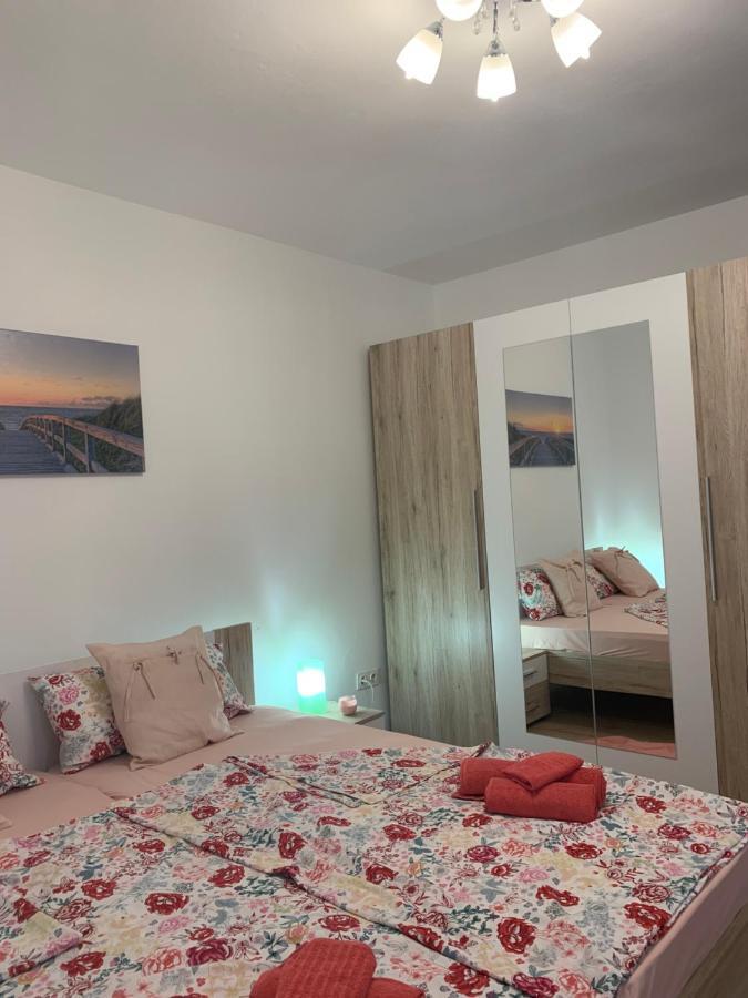 Apartment CReO Loborika Marčana Buitenkant foto