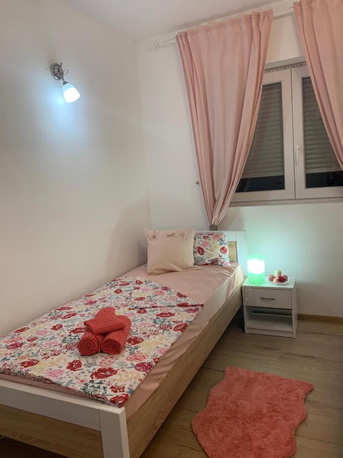 Apartment CReO Loborika Marčana Buitenkant foto